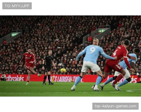 利物浦替补奇兵建功,红军稳居前四,利物浦是红军还是蓝军 利物浦替补奇兵建功,红军稳居前四,利物浦是红军还是蓝军